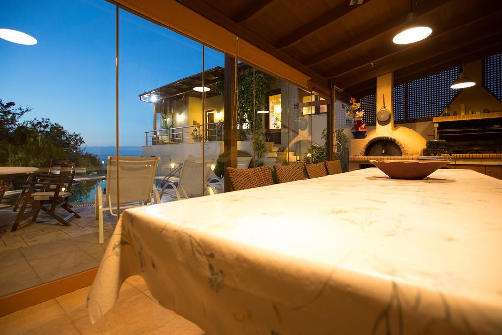 Azure Cove Villa Agia Pelagia  Exterior photo